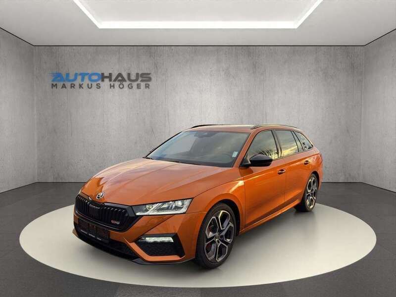 Orange Gebraucht 2024 Skoda Octavia RS Kombi | 45.490 € (Teuer) - Bild 1/4