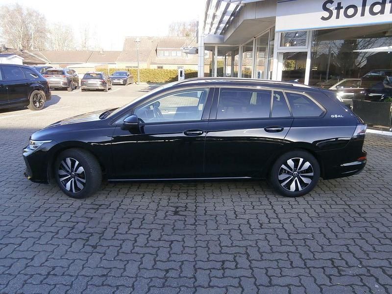 Gebraucht VW Golf VIII Goal 150 PS (110 kW) 2025 Schwarz Kombi