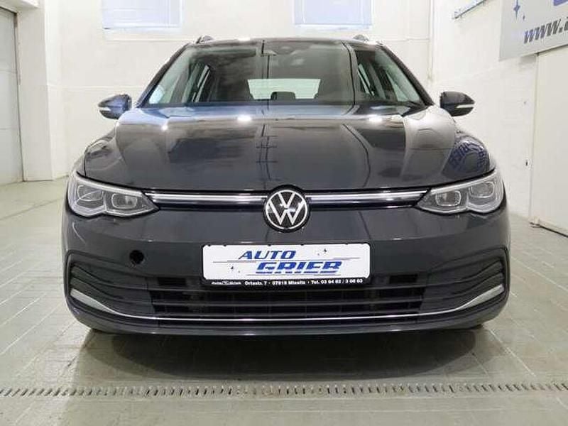 Gebraucht VW Golf VIII Style 190 PS (139 kW) 2022 Uranograu Kombi