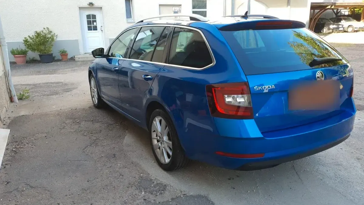 Gebraucht Skoda Octavia Active 150 PS (110 kW) 2017 Blau Kombi