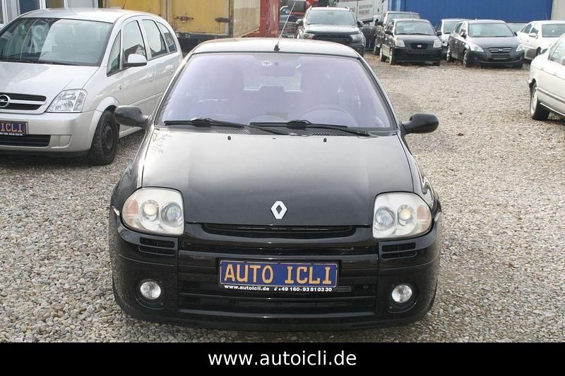 Gebraucht Renault Clio II 169 PS (124 kW) 2000 Schwarz