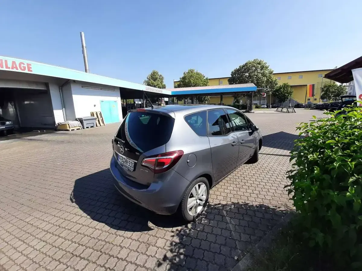 Gebraucht Opel Meriva Edition 110 PS (80 kW) 2014 Grau Van / Kleinbus