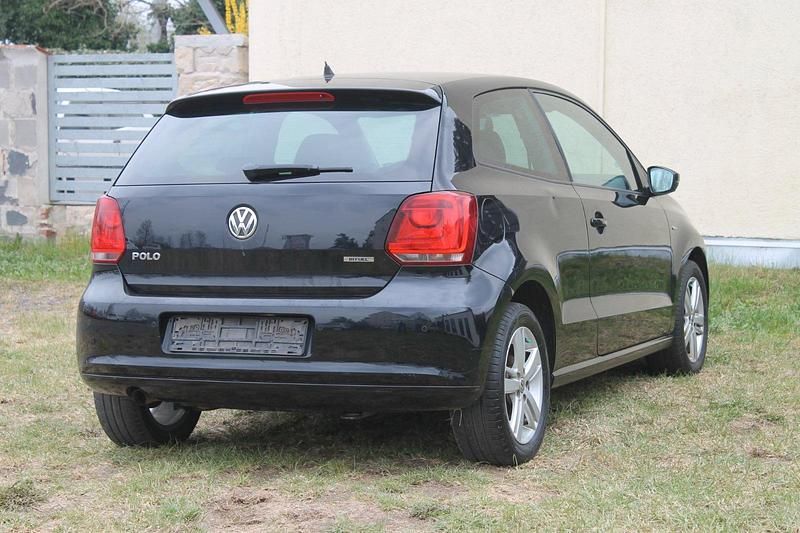 Używany VW Polo Edition 82 KM (60 kW) 2007 Niebieski Hatchback
