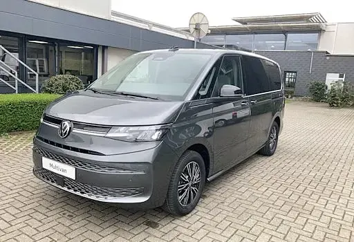 Neu VW Multivan 150 PS (110 kW) 2026 Grau Van / Kleinbus