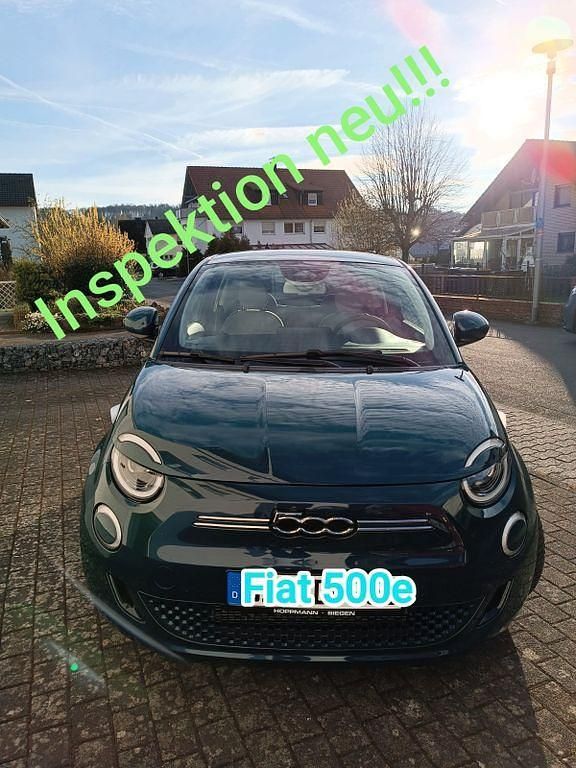 Grün Gebraucht 2022 Fiat 500e Kleinwagen | 15.000 € (Superpreis) - Bild 1/4