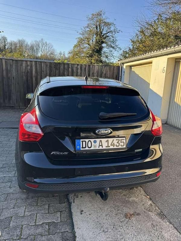 Gebraucht Ford Focus 101 PS (74 kW) 2014 Kombi