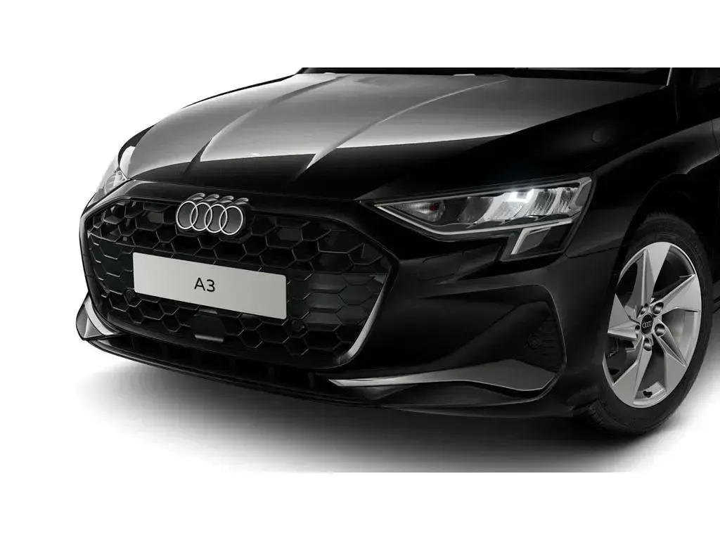 Używany Audi A3 Advanced 150 KM (110 kW) 2025 Czarny Sedan/Limuzyna