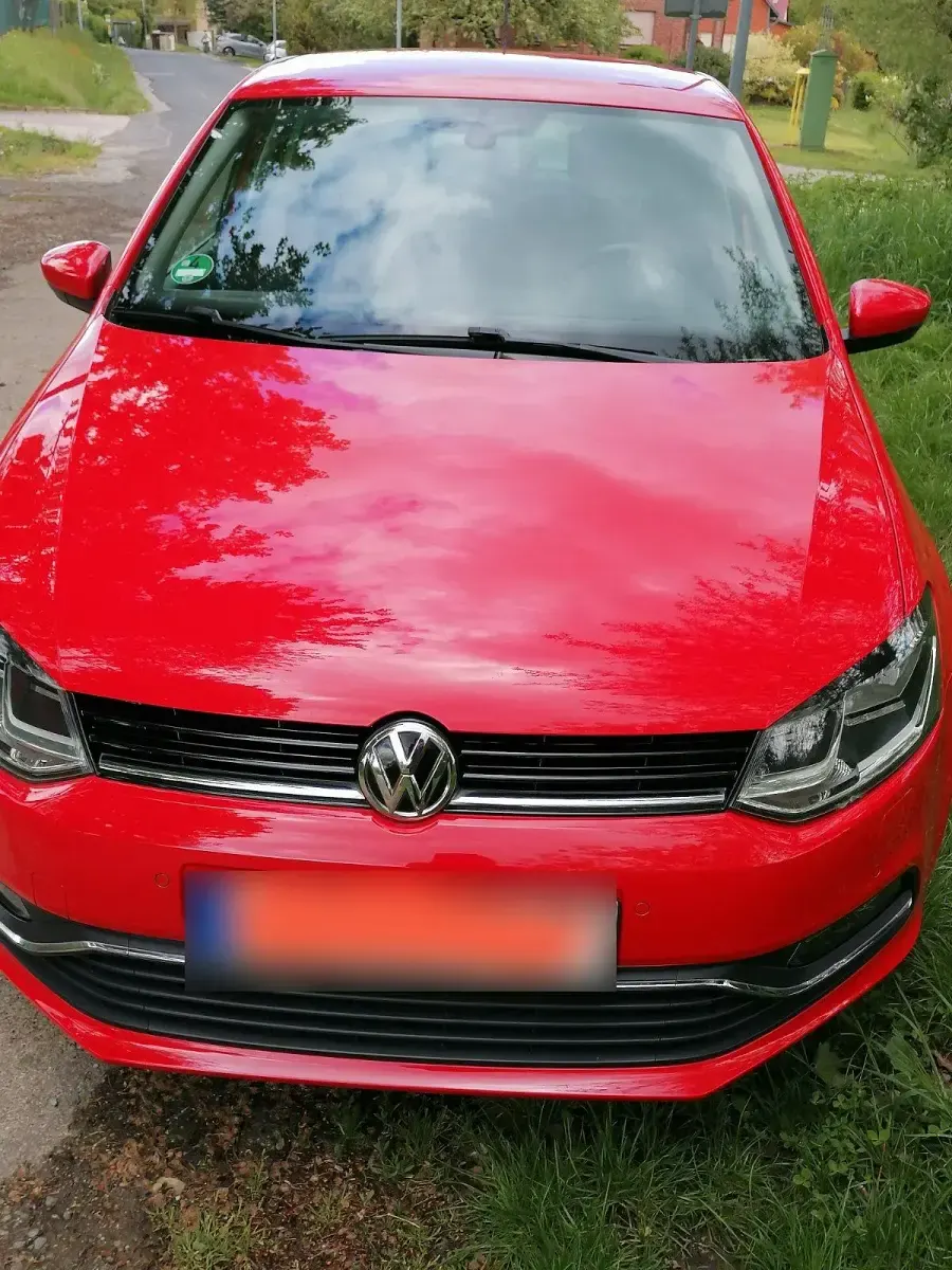 Gebraucht VW Polo 60 PS (44 kW) 2015 Rot Kleinwagen
