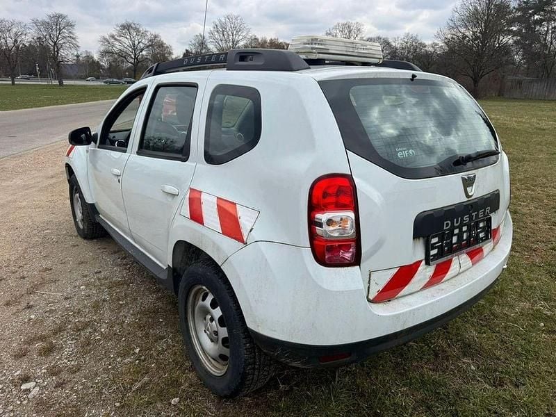 Gebraucht Dacia Duster Lauréate 110 PS (80 kW) 2015 Weiß SUV