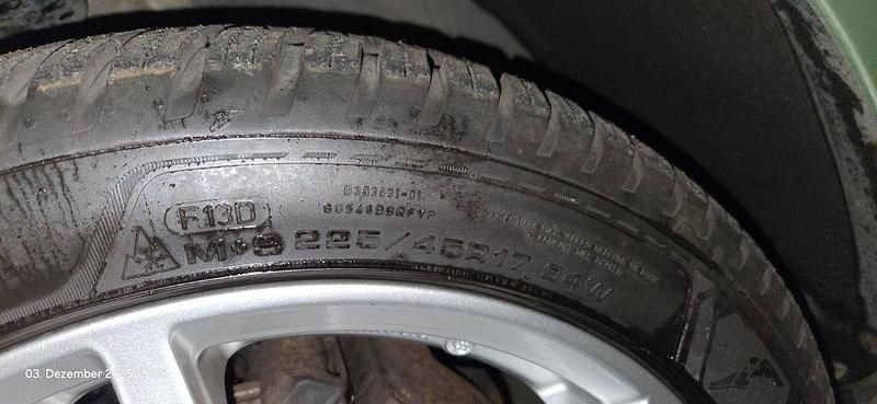 Gebraucht Opel Astra Edition 87 PS (63 kW) 2010 Grün Limousine