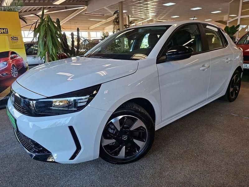 Gebraucht Opel Corsa-e 100 kW (136 PS) 2023 Weiß Kleinwagen