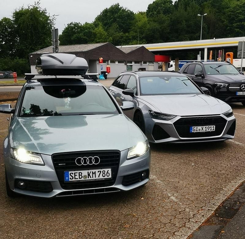 Gebraucht Audi A4 S-Line 275 PS (202 kW) 2010 Blau Kombi