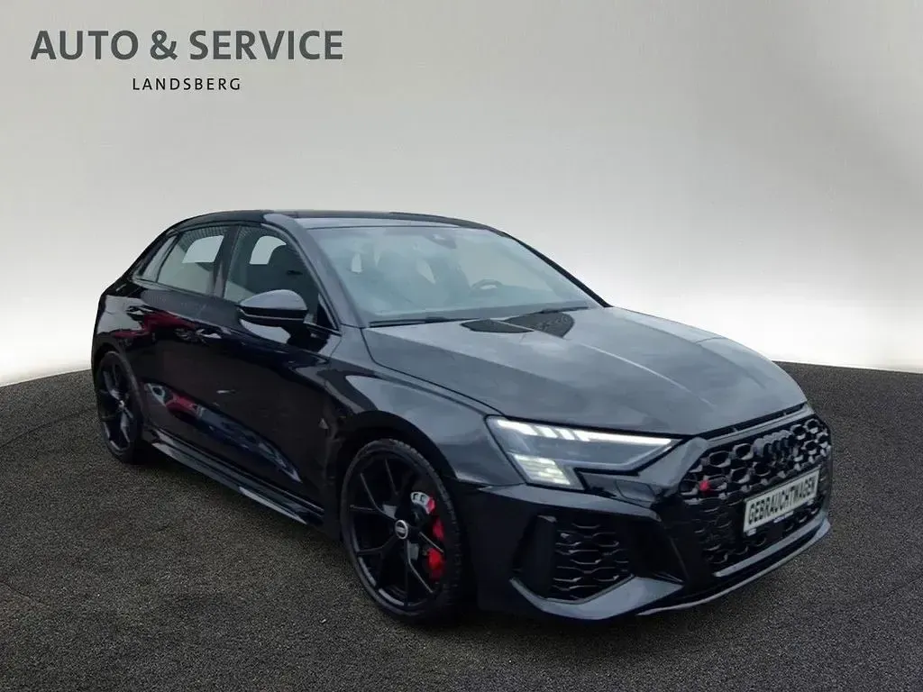 Gebraucht Audi RS3 Sport 400 PS (294 kW) 2022 Schwarz Limousine
