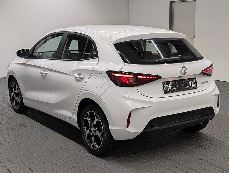 Neu MG MG3 116 PS (85 kW) 2026 Doverweiss Kleinwagen
