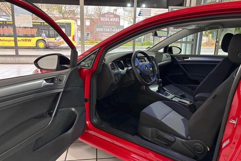 Gebraucht VW Golf VII 86 PS (63 kW) 2013 Rot Kleinwagen