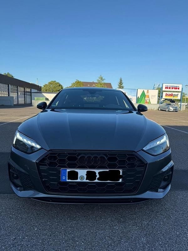 Grau Gebraucht 2020 Audi A5 Edition .1 Coupé | 30.000 € (Guter Preis) - Bild 1/4