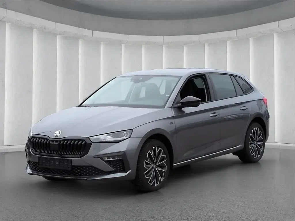 Gebraucht Skoda Scala Tour 95 PS (69 kW) 2025 Graphitegrau metallic (metallic) Kleinwagen