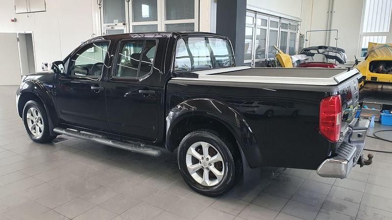 Gebraucht Nissan Navara 190 PS (139 kW) 2014 Schwarz Abholung