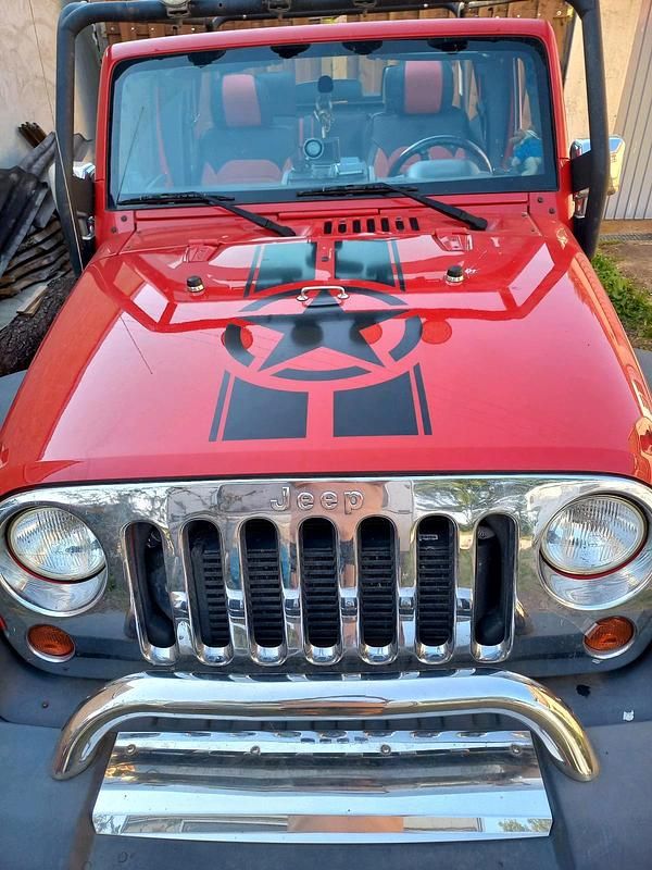 Gebraucht Jeep Wrangler 177 PS (130 kW) 2010 Rot SUV