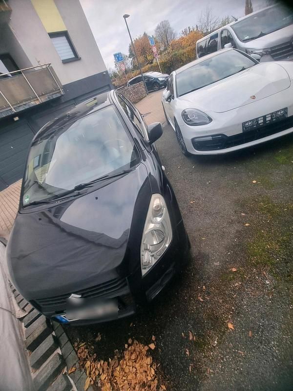 Schwarz Gebraucht 2009 Suzuki Splash Comfort Kleinwagen | 3.300 € (Fairer Preis) - Bild 1/4