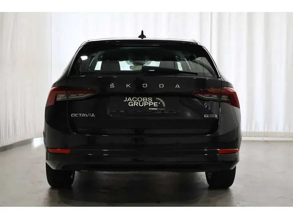 Gebraucht Skoda Octavia Style 150 PS (110 kW) 2024 Schwarz Kombi