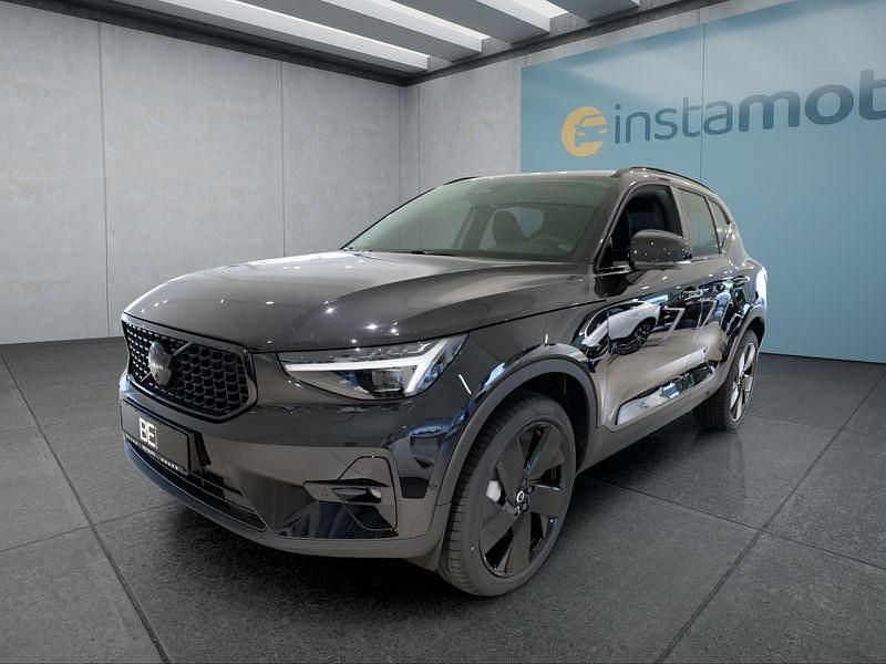 Schwarz Neu 2025 Volvo XC40 SUV | 55.299 € - Bild 1/4
