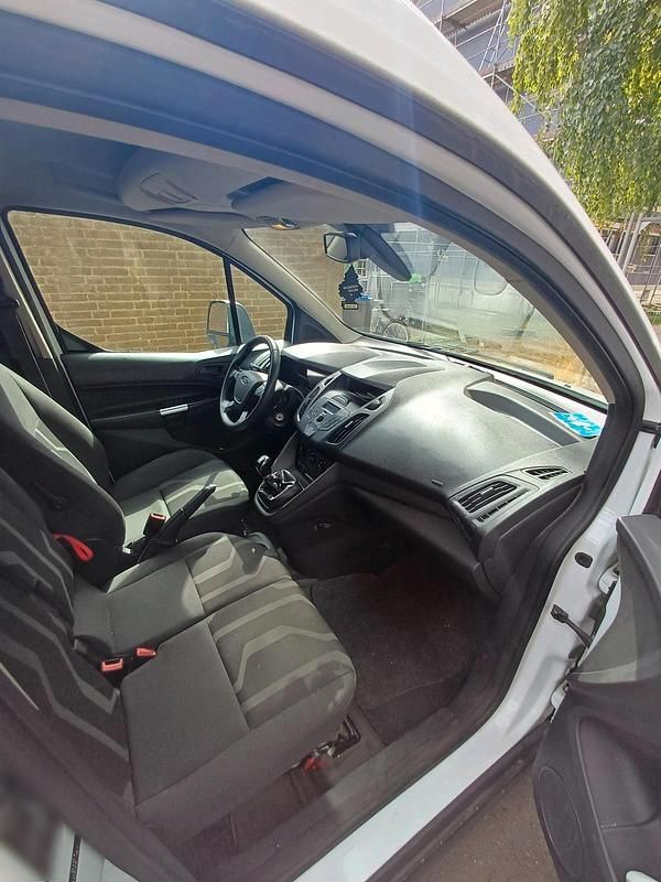 Second-hand Ford Transit Connect 95 CP (69 kW) 2014 Alb Monovolum