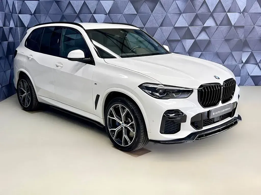 Gebraucht BMW X5 M Sport 340 PS (250 kW) 2023 Weiß SUV