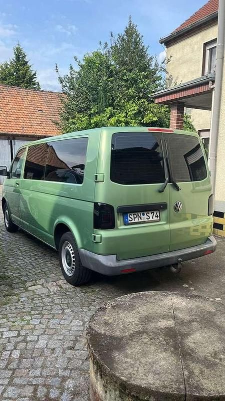 Gebraucht VW T5 131 PS (96 kW) 2007 Grün Van