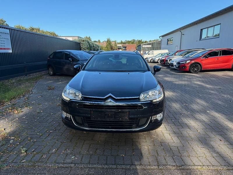 Blau Gebraucht 2012 Citroën C5 Kombi | 7.300 € (Etwas zu teuer) - Bild 1/4