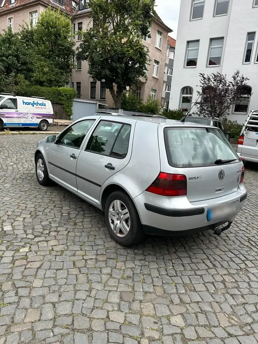 Gebraucht VW Golf IV 81 PS (59 kW) 2002 Silber Limousine