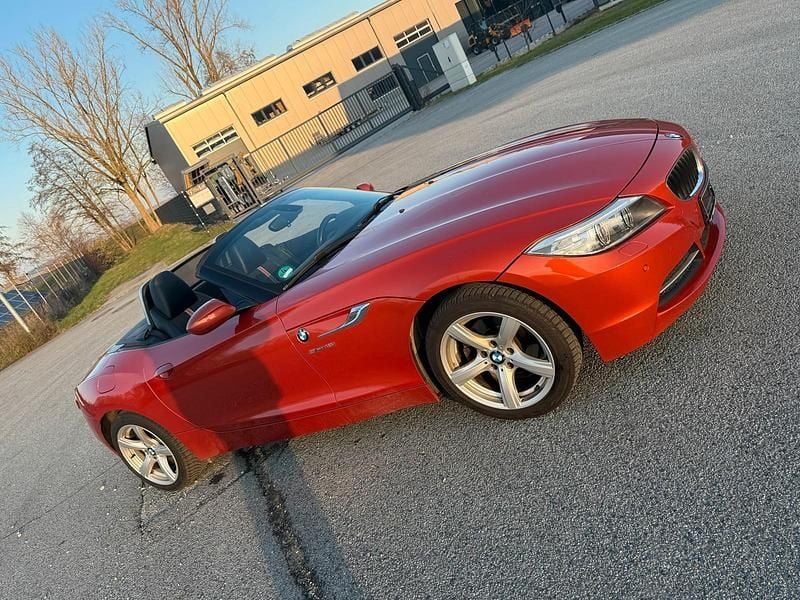 Orange Gebraucht 2013 BMW Z4 Cabrio | 10.990 € - Bild 1/4