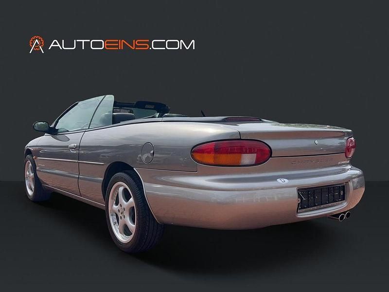 Gebraucht Chrysler Stratus 160 PS (117 kW) 2000 Grau Cabrio