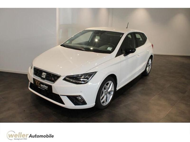 Weiss Gebraucht 2021 Seat Ibiza Beats Limousine | 17.780 € (Fairer Preis) - Bild 1/4