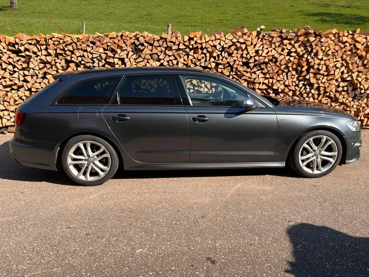 Gebraucht Audi S6 Comfort 450 PS (330 kW) 2015 Grau Kombi