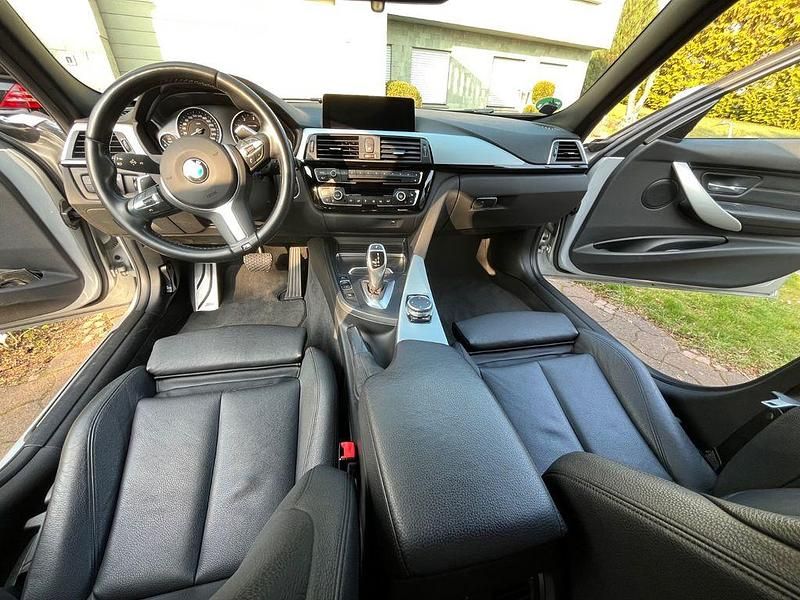 Gebraucht BMW 320 Shadowline 190 PS (139 kW) 2016 Silber Kombi