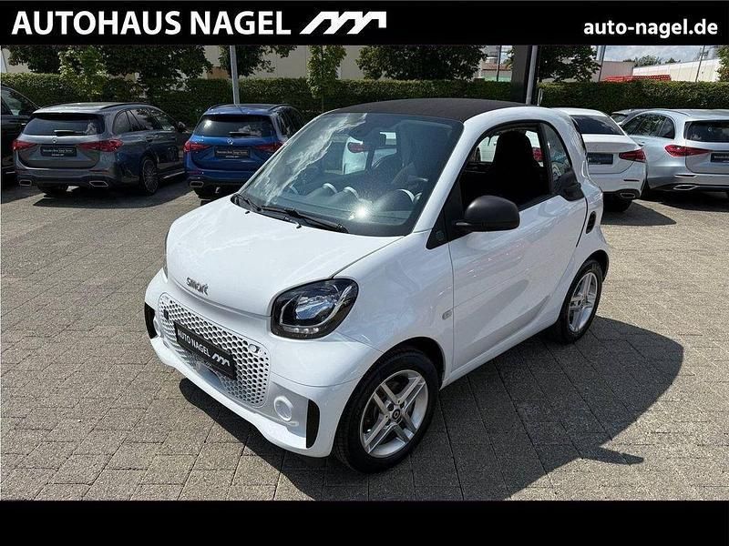 Weiß Gebraucht 2020 Smart ForTwo Electric Drive Coupé | 8.788 € (Fairer Preis) - Bild 1/4