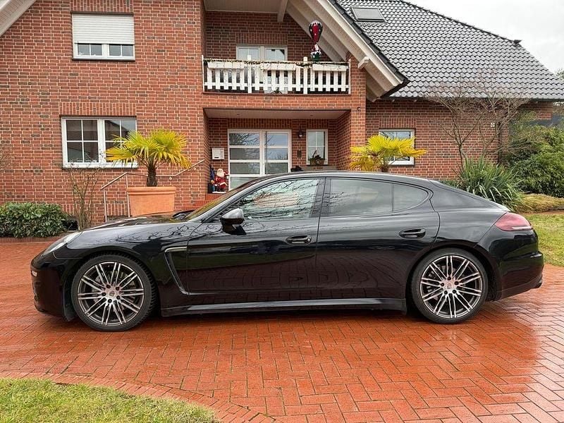 Gebraucht Porsche Panamera Edition 300 PS (220 kW) 2015 Schwarz Limousine