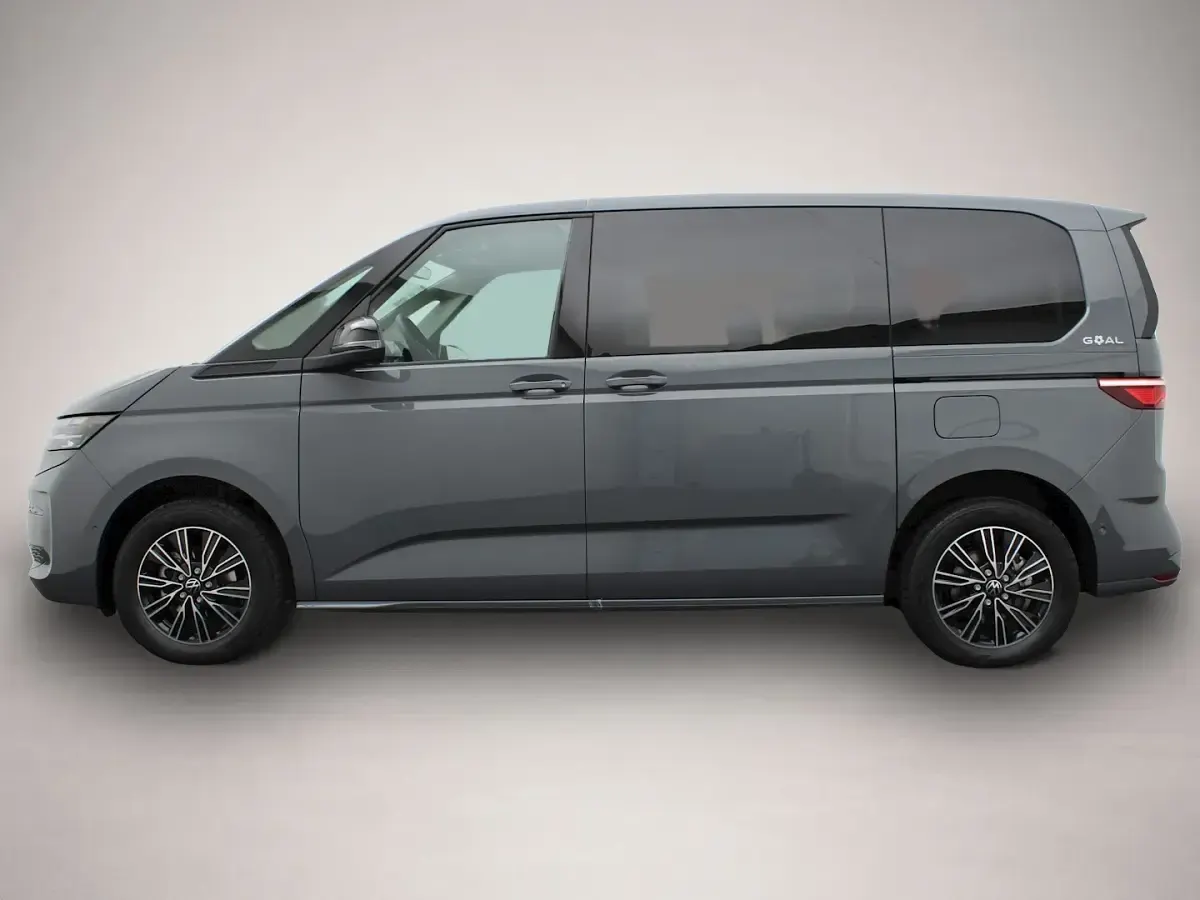 Gebraucht VW Multivan Goal 150 PS (110 kW) 2024 Grau Van / Kleinbus