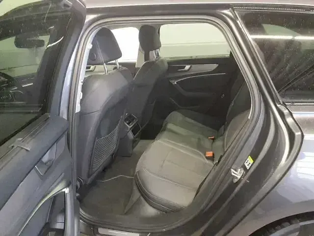 Gebraucht Audi A6 Sport 367 PS (269 kW) 2022 Grau Kombi