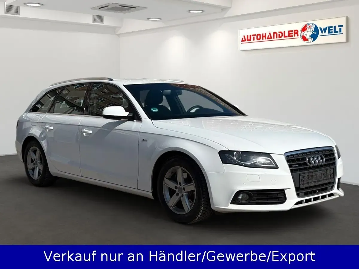 Używany Audi A4 S-Line 211 KM (155 kW) 2010 Biały Kombi