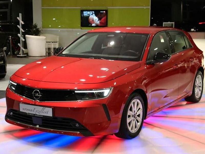 Gebraucht Opel Astra Edition 131 PS (96 kW) 2020 Silber Limousine