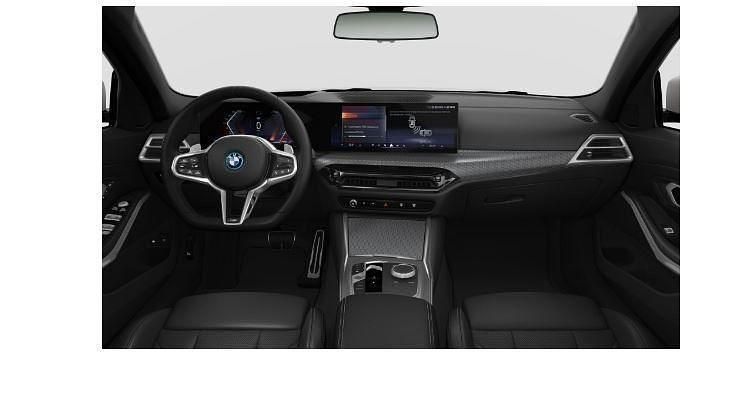 Käytetty BMW 330e Performance 292 HP (214 kW) 2025 Valkoinen Farmari