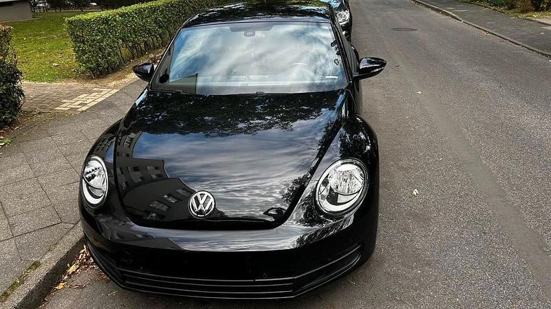Schwarz Gebraucht 2013 VW Beetle Limousine | 13.500 € (Etwas zu teuer) - Bild 1/4