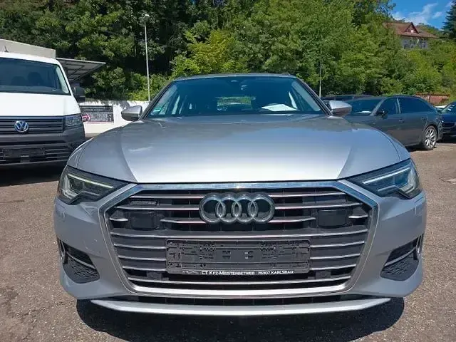 Gebraucht Audi A6 Sport 245 PS (180 kW) 2022 Florettsilber Kombi