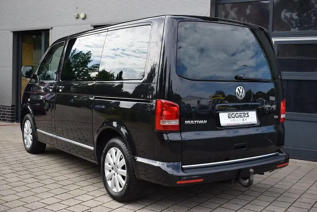Gebraucht VW Multivan Highline 179 PS (131 kW) 2013 Schwarz Van / Kleinbus