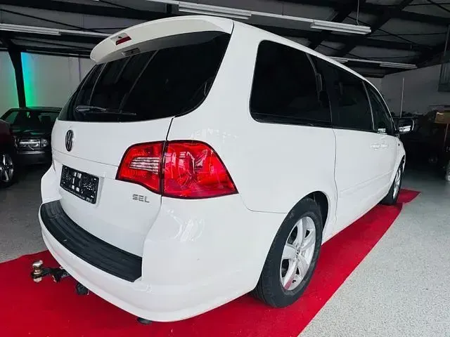Gebraucht VW Routan 287 PS (211 kW) 2011 Weiß Van / Kleinbus