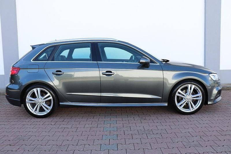 Gebraucht Audi A3 S-Line 150 PS (110 kW) 2016 Grau Limousine