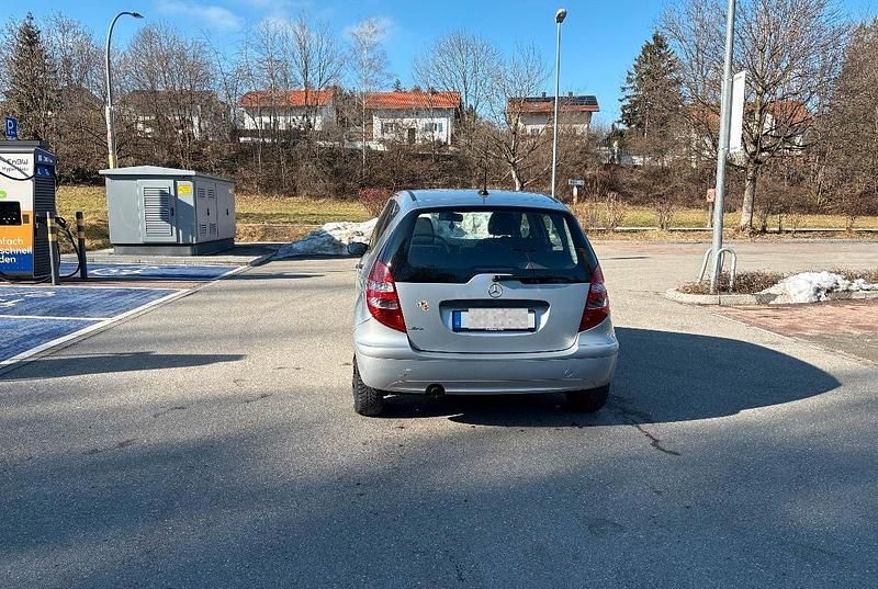 Gebraucht Mercedes A150 95 PS (69 kW) 2007 Grau Limousine