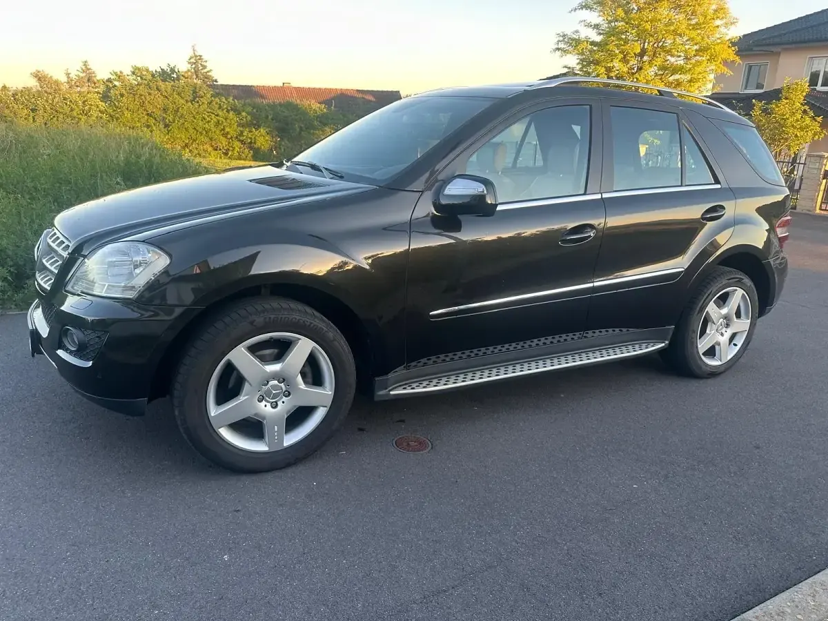 Brugt Mercedes ML320 224 HK (164 kW) 2009 Sort SUV
